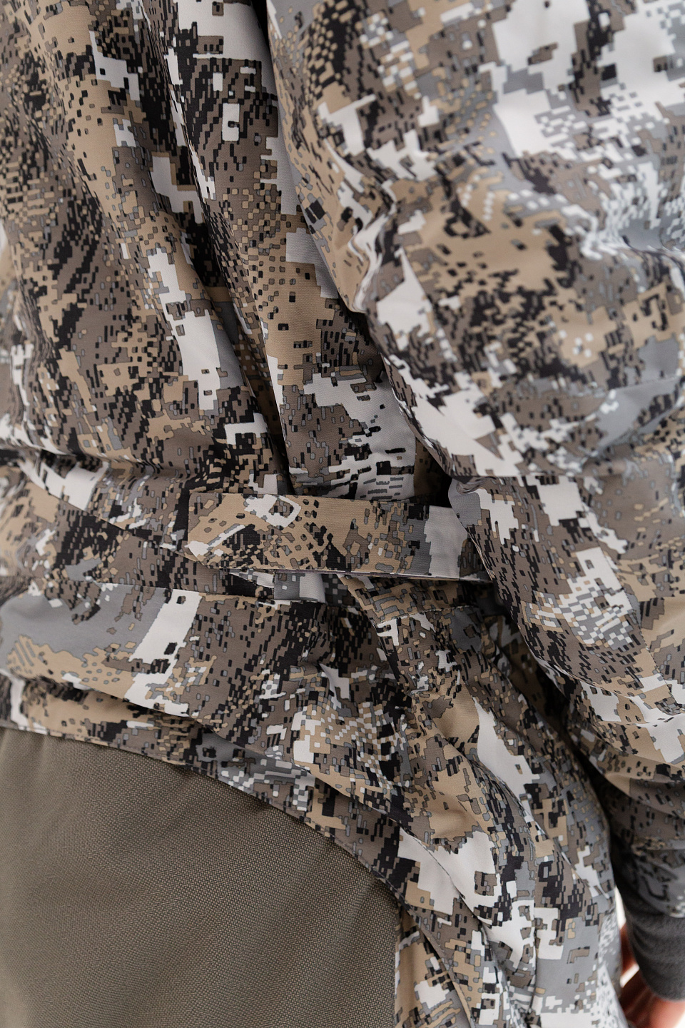 Комбинезон AGRESSOR Camo SNOW