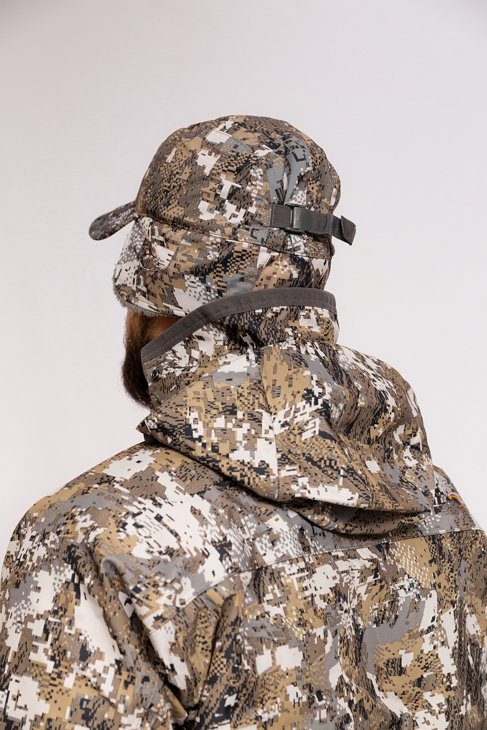 Шапка Hybrid Cap Camo SNOW