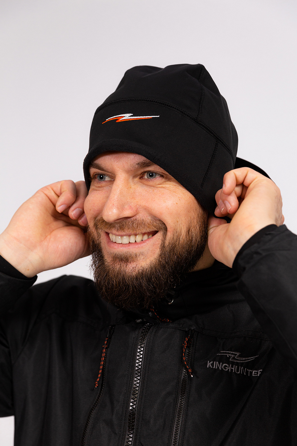Шапка WIND BLACK