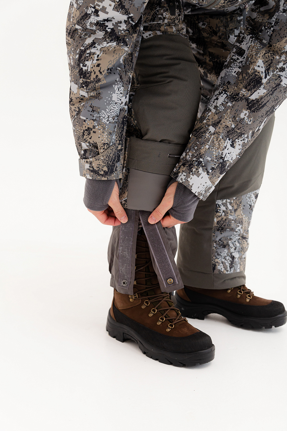 Комбинезон AGRESSOR Camo SNOW